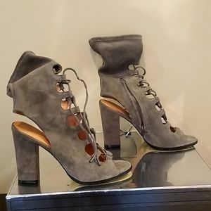 Siger Morrison Open Toe Lace Up's